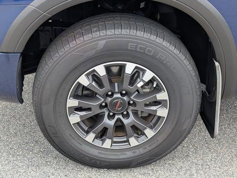 Used 2021 Nissan Titan PRO-4X w/ Pro-4x Utility Package AWD/4WD image 15