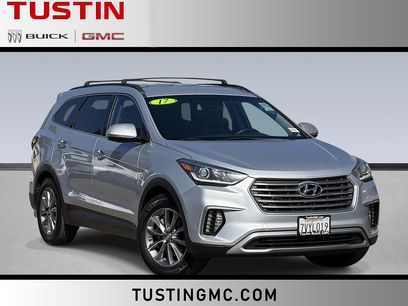 Used 2017 Hyundai Santa Fe SE w/ SE Premium Package 02