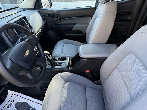 Used 2022 Chevrolet Colorado W/T image 24