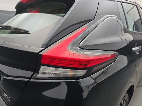 Used 2024 Nissan Leaf SV Plus image 19