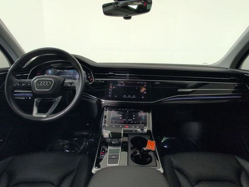 Used 2022 Audi Q7 3.0T Premium AWD/4WD image 24