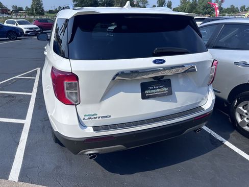 Used 2020 Ford Explorer Limited AWD/4WD image 11