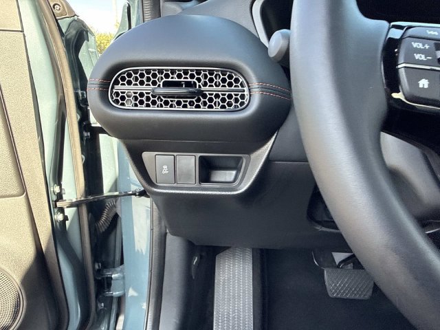 Certified 2027 Honda HR-V Sport image 31