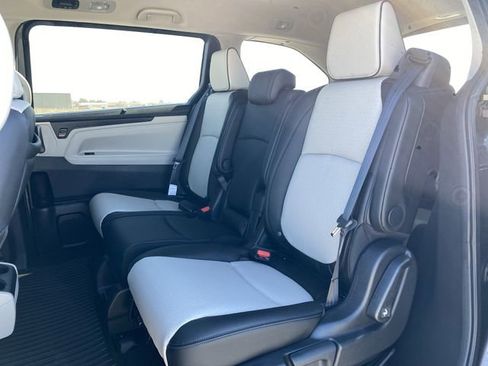 New 2026 Honda Odyssey Elite image 11