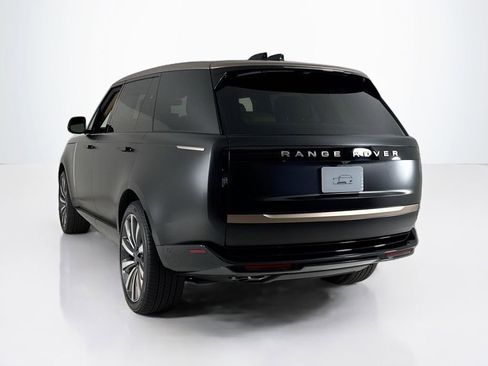 New 2026 Land Rover Range Rover SV AWD/4WD image 3