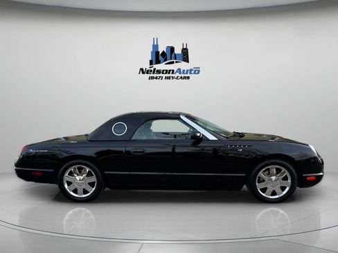 Used 2002 Ford Thunderbird Deluxe RWD image 3