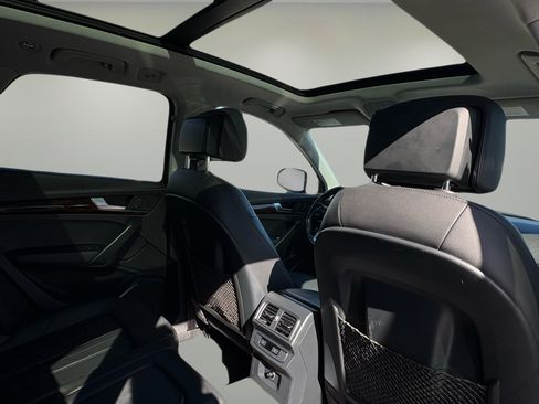 Used 2018 Audi Q5 2.0T Premium image 33