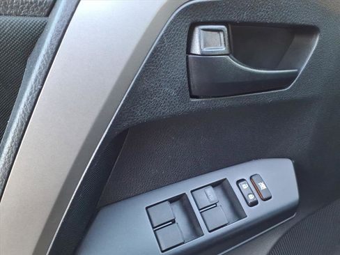 Certified 2018 Toyota RAV4 LE image 12