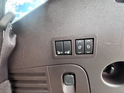 Used 2019 GMC Yukon Denali w/ Denali Ultimate Package AWD/4WD image 34