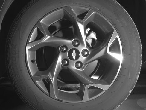 Used 2025 Chevrolet Trax LT image 13