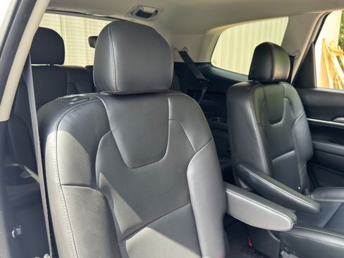 Used 2020 Kia Telluride S AWD/4WD image 37