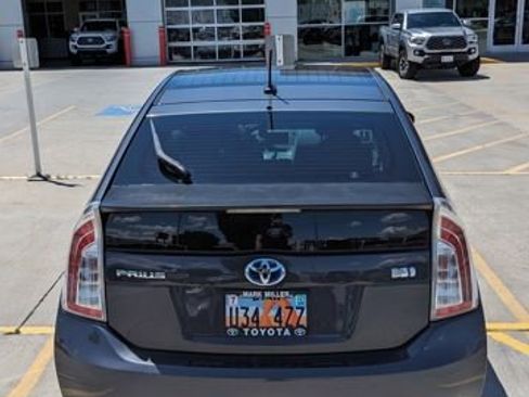 Used 2014 Toyota Prius Four w/ Solar Roof Package FWD image 1