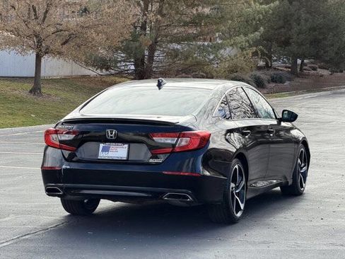 Used 2021 Honda Accord Sport Special Edition image 4