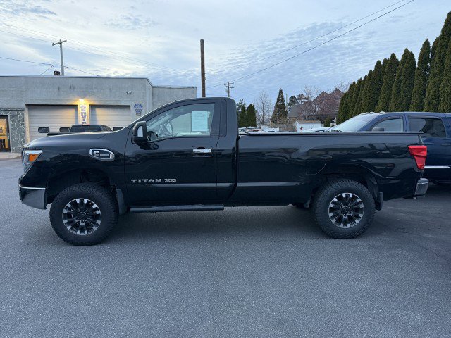 Used 2017 Nissan Titan SV AWD/4WD image 6