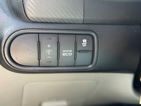 Used 2016 Kia Forte EX FWD image 19