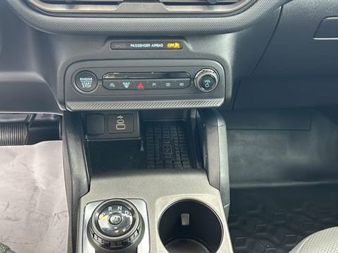 Used 2025 Ford Bronco Sport Badlands image 21