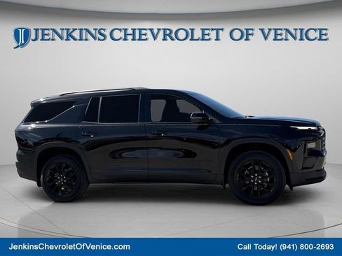 New 2026 Chevrolet Traverse LT w/ Midnight/Sport Edition FWD image 2