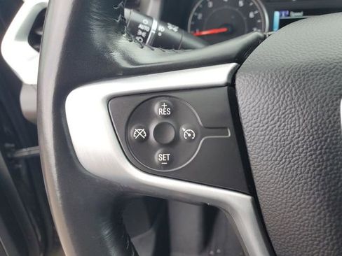 Used 2019 GMC Acadia SLE w/ Driver Alert Package I image 18