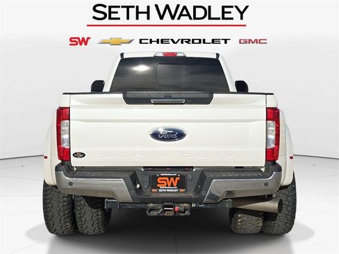 Used 2019 Ford F350 Lariat w/ Lariat Value Package image 6