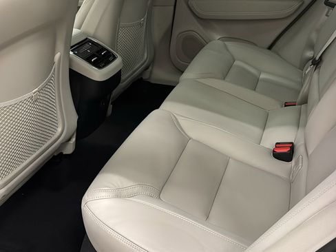 New 2026 Volvo XC60 B5 Ultra w/ Climate Package AWD/4WD image 27