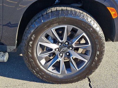 Used 2021 Chevrolet Tahoe Z71 w/ Z71 Signature Package image 8