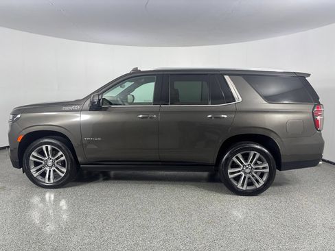 Used 2021 Chevrolet Tahoe High Country w/ Premium Package AWD/4WD image 6