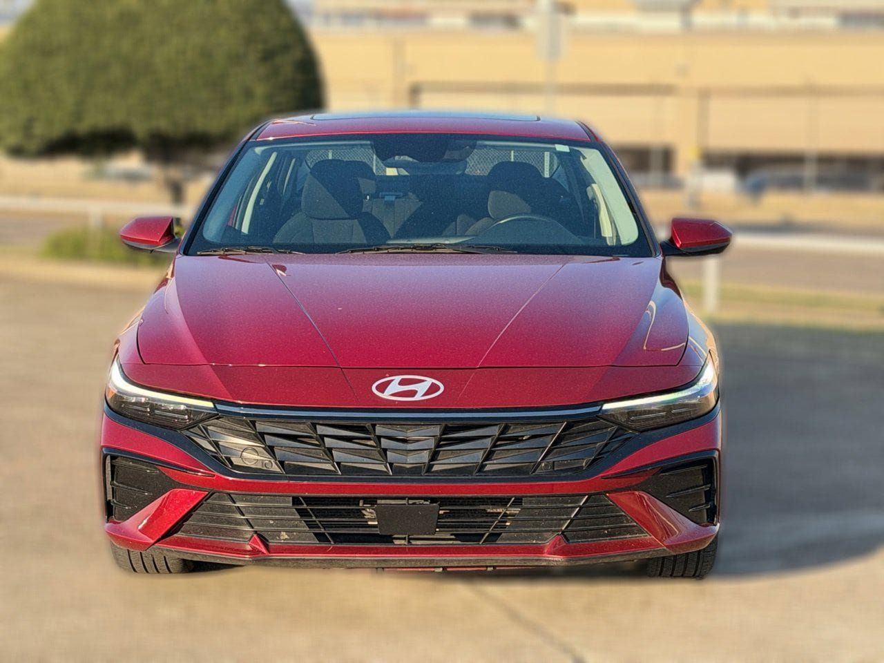 Used 2025 Hyundai Elantra SEL FWD image 3
