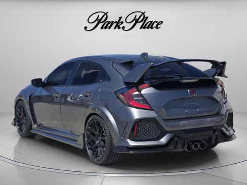 Used 2017 Honda Civic Type R image 3