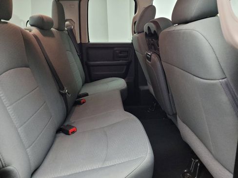 Used 2018 RAM 1500 Express w/ Express Value Package AWD/4WD image 19