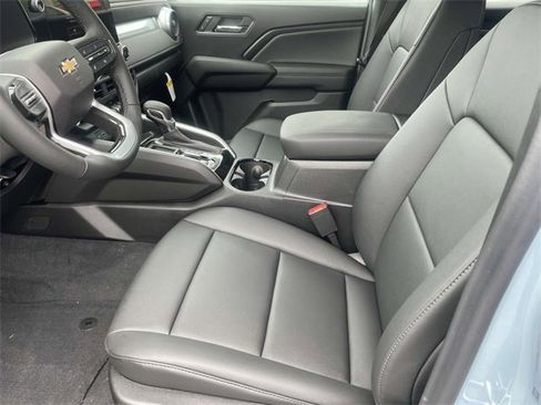 New 2025 Chevrolet Colorado LT w/ LT Convenience Package image 7