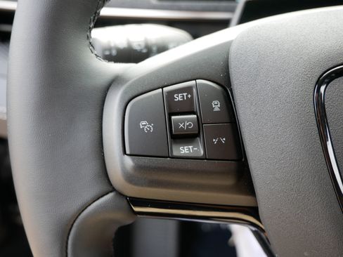 Used 2025 Ford Mustang Mach-E Premium w/ Interior Protection Package AWD/4WD image 29
