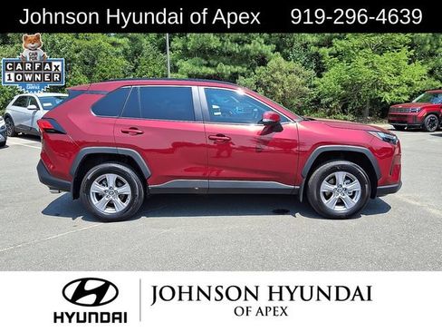 Used 2025 Toyota RAV4 XLE w/ Convenience Package FWD image 20