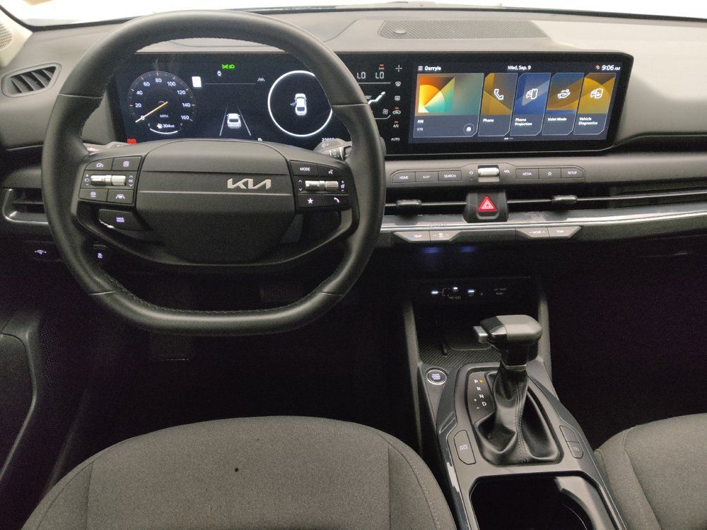Used 2025 Kia K4 EX FWD image 22