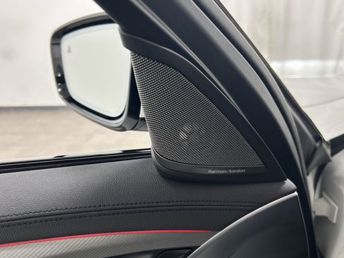 Used 2023 BMW M5 Base w/ Executive Package image 28