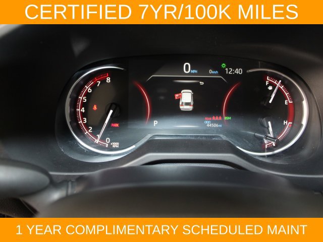 Used 2025 Toyota RAV4 XLE FWD image 22