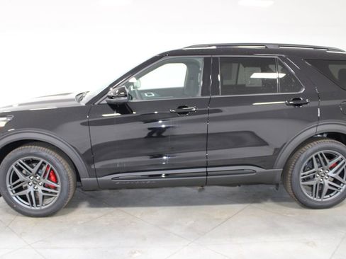 New 2026 Ford Explorer ST w/ Sun And Sound Package AWD/4WD image 5