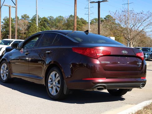Used 2013 Kia Optima EX w/ Premium Pkg image 3
