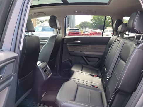 Used 2022 Volkswagen Atlas SE AWD/4WD image 14