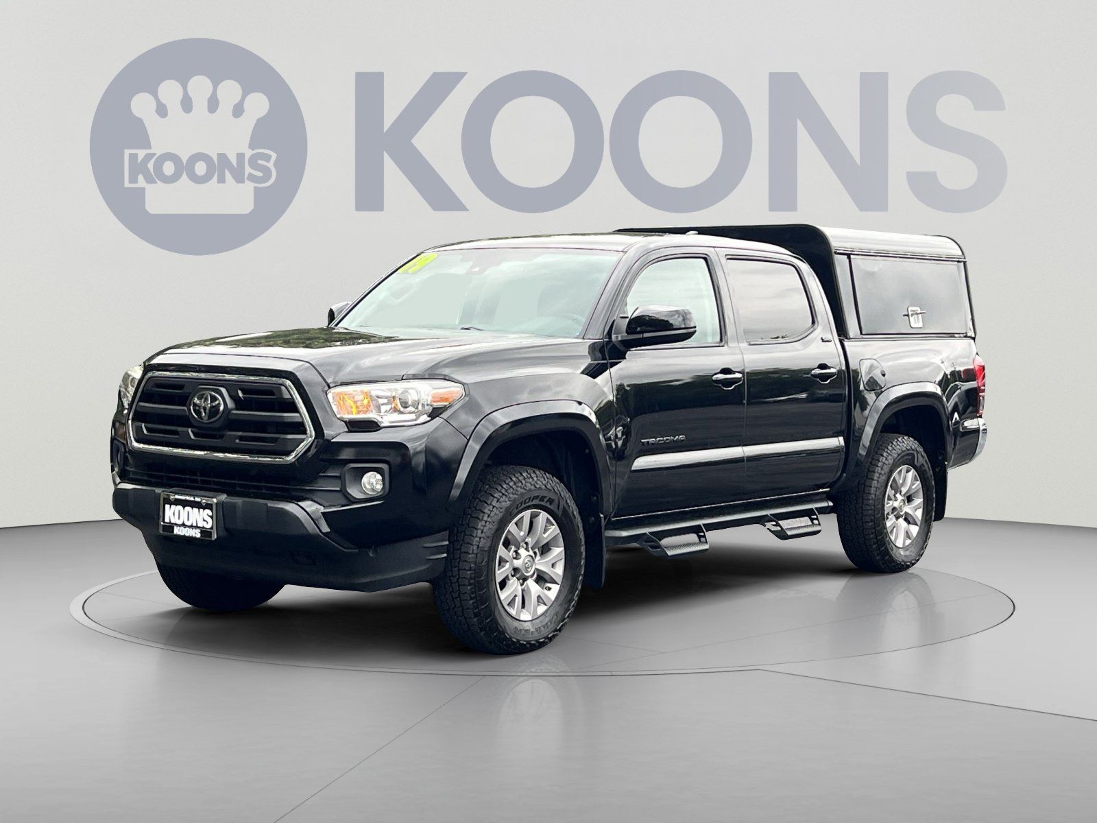 Used 2019 Toyota Tacoma SR5 AWD/4WD image 1