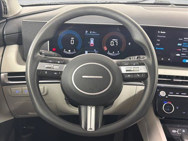 Used 2025 Hyundai Tucson SEL FWD image 24