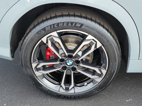 New 2026 BMW X2 xDrive28i w/ Technology Package AWD/4WD image 5
