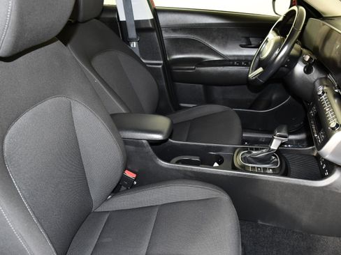 Used 2024 Hyundai Kona SEL AWD/4WD image 42