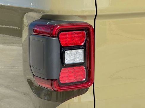 New 2026 Jeep Gladiator Willys image 10