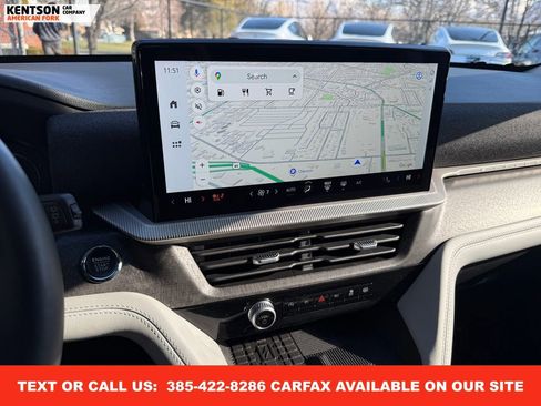 Used 2025 Ford Explorer Platinum w/ LUX Leather Package image 23