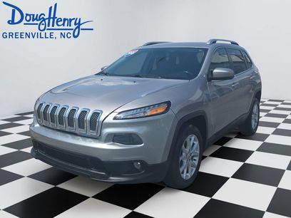 Used 2018 Jeep Cherokee Latitude w/ Cold Weather Group