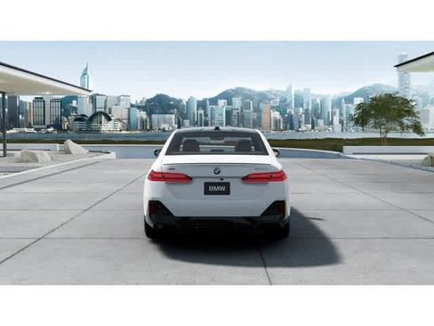 New 2027 BMW 550e xDrive AWD/4WD image 5