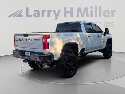 Used 2020 Chevrolet Silverado 3500 LTZ w/ LTZ Premium Package AWD/4WD image 5
