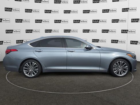 Used 2017 Genesis G80 3.8 image 7