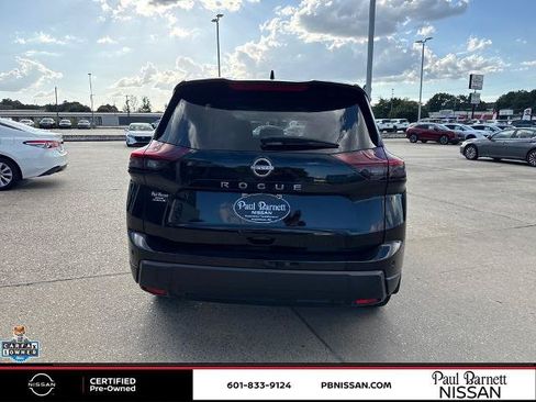 Certified 2026 Nissan Rogue S FWD image 9