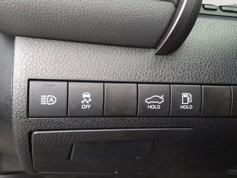 Used 2023 Toyota Camry XSE image 21